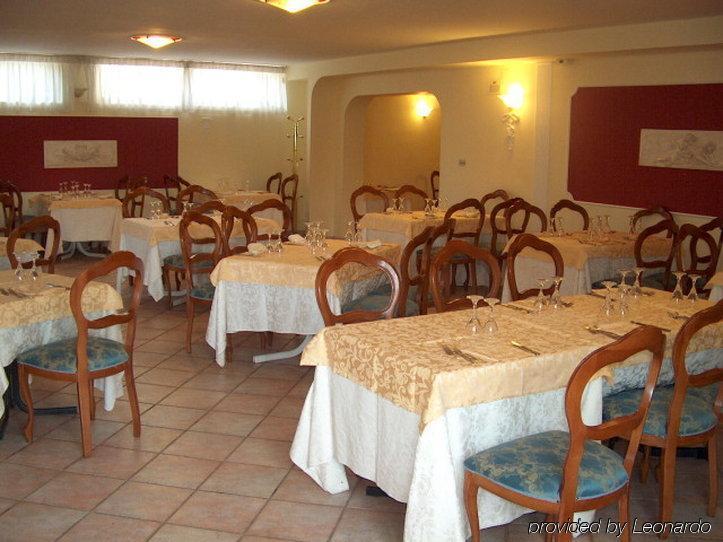 Hotel Parco Serrone Corato Restaurante foto