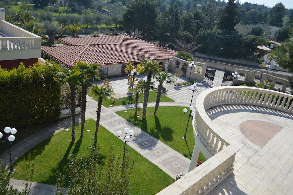 Hotel Parco Serrone Corato Exterior foto