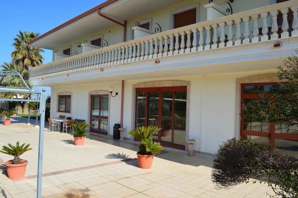 Hotel Parco Serrone Corato Exterior foto